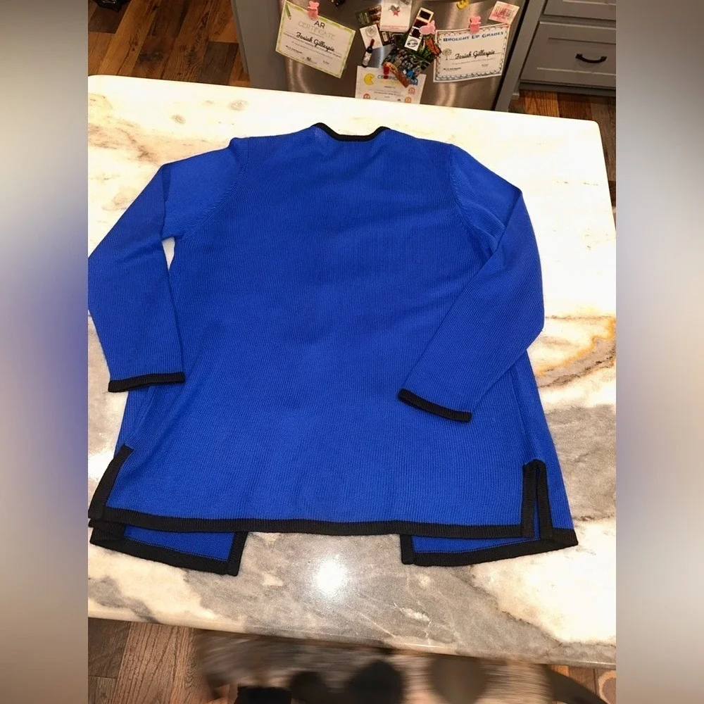 Bob Mackie stylish blue
